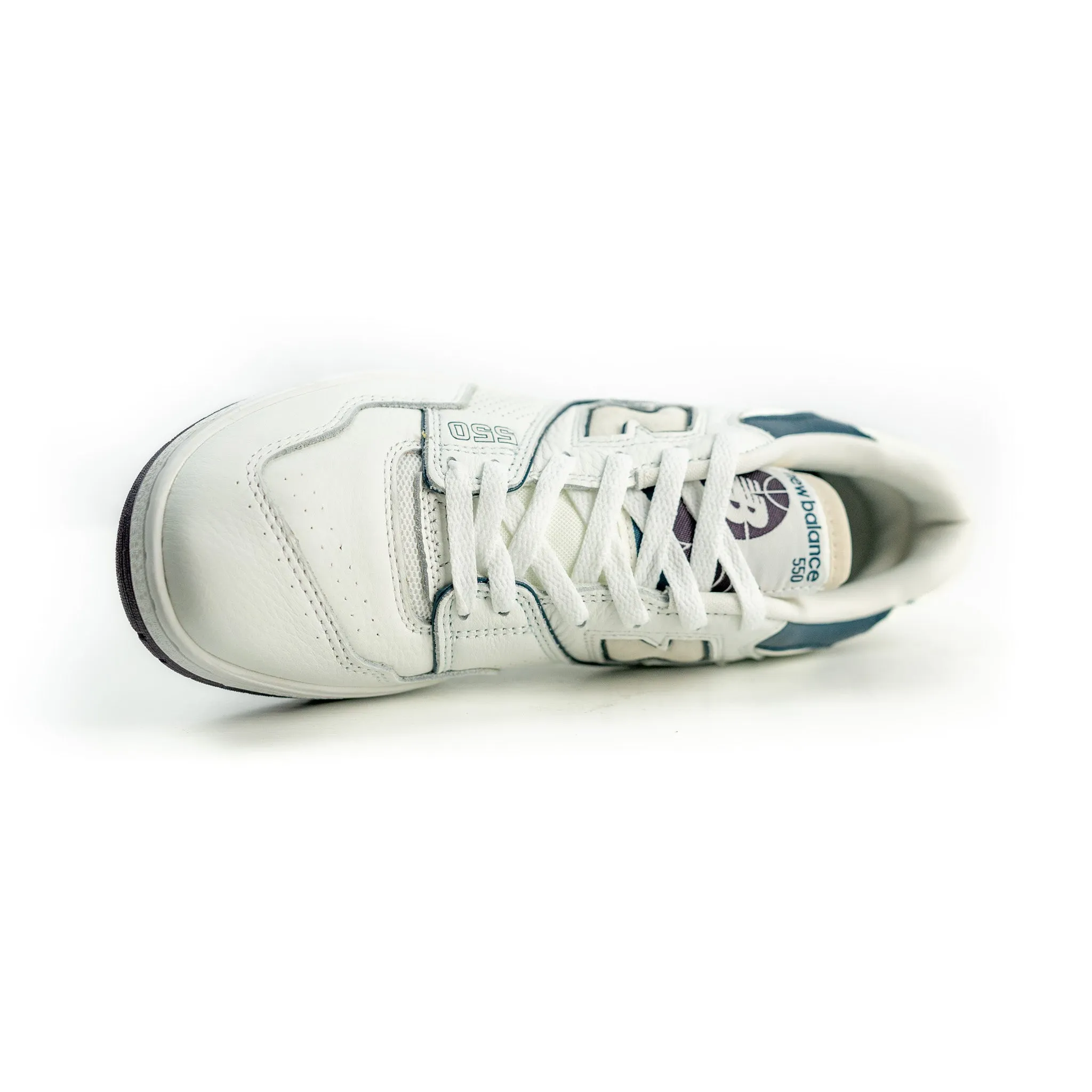550 WHITE | DARK TEAL