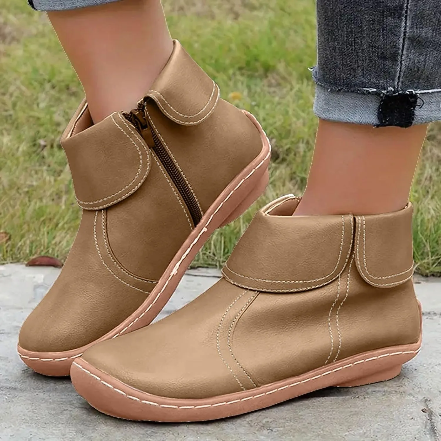 Ankle Boots for Women No Heel Casual Chelsea Boots Retro Classic Non Slip Round Toe Platform Side Zipper Riding Boots