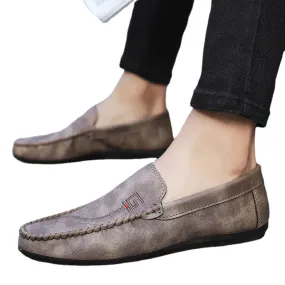Bean shoes, young men, leisure, lazy people, soft soles, slippery driving, fun shoes, fine guys.