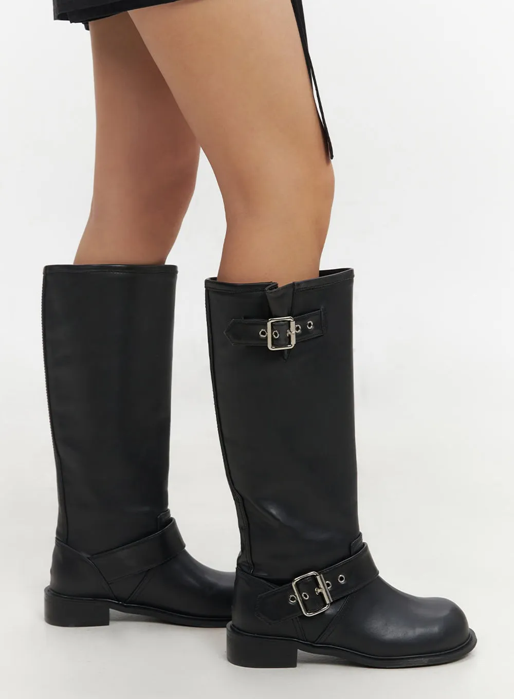 Buckled Knee-High Boots IF510