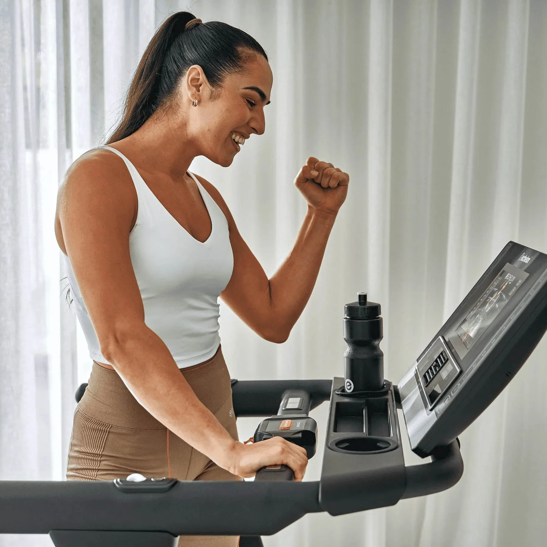 Echelon Stride 6s Folding Treadmill