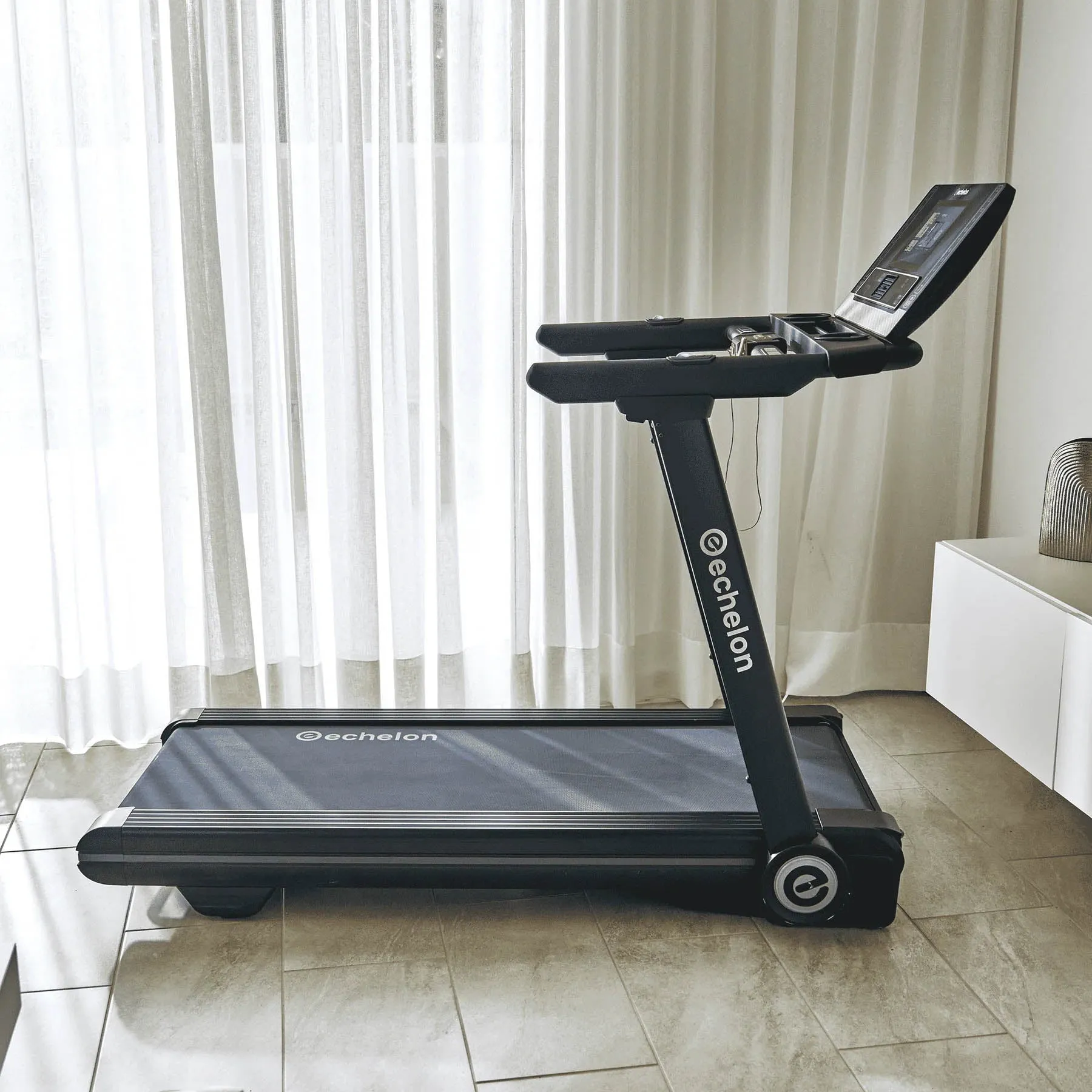 Echelon Stride 6s Folding Treadmill