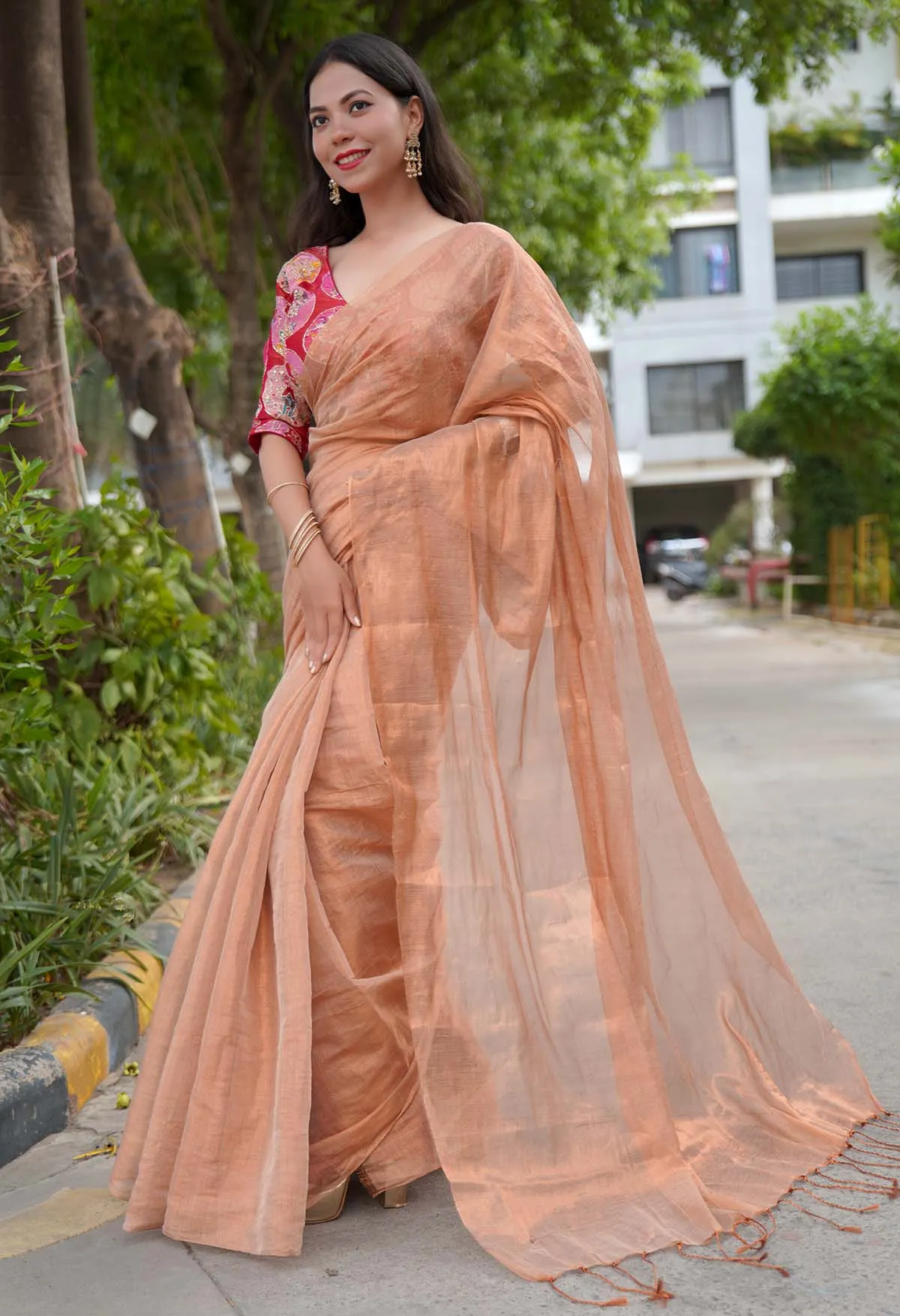 Golden Dhoop Chaav Metallic Tissue  With Tassels on Pallu Wrap In One Minute saree