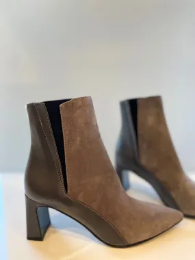 Half boots in leather and taupe suede