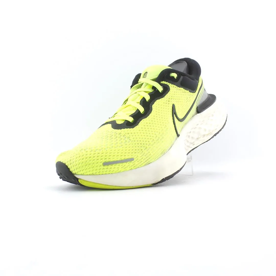 NIKE ZOOM X RUN